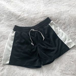 Nike girls shorts with pockets